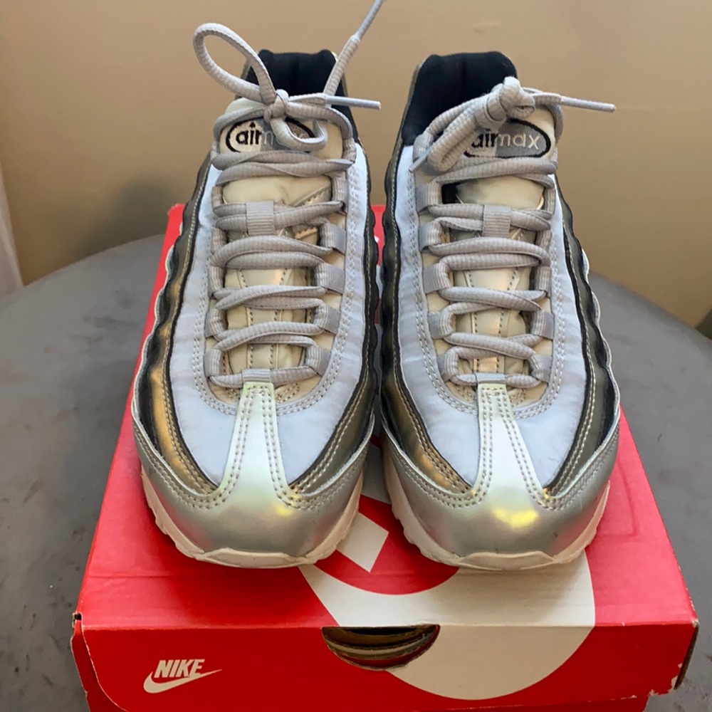 Nike Air Max 95 SE (SG)